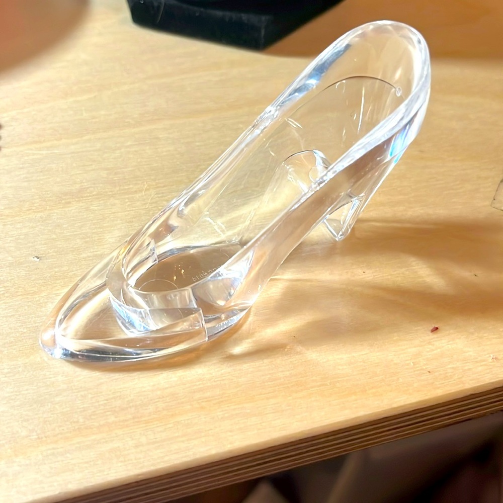 Plastic Disney world mini Cinderella glass slipper
